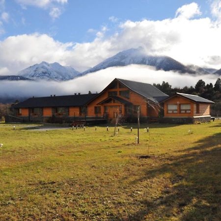 Hosteria Ruca Kitai Вилья-Лаго-Ривадавия Экстерьер фото