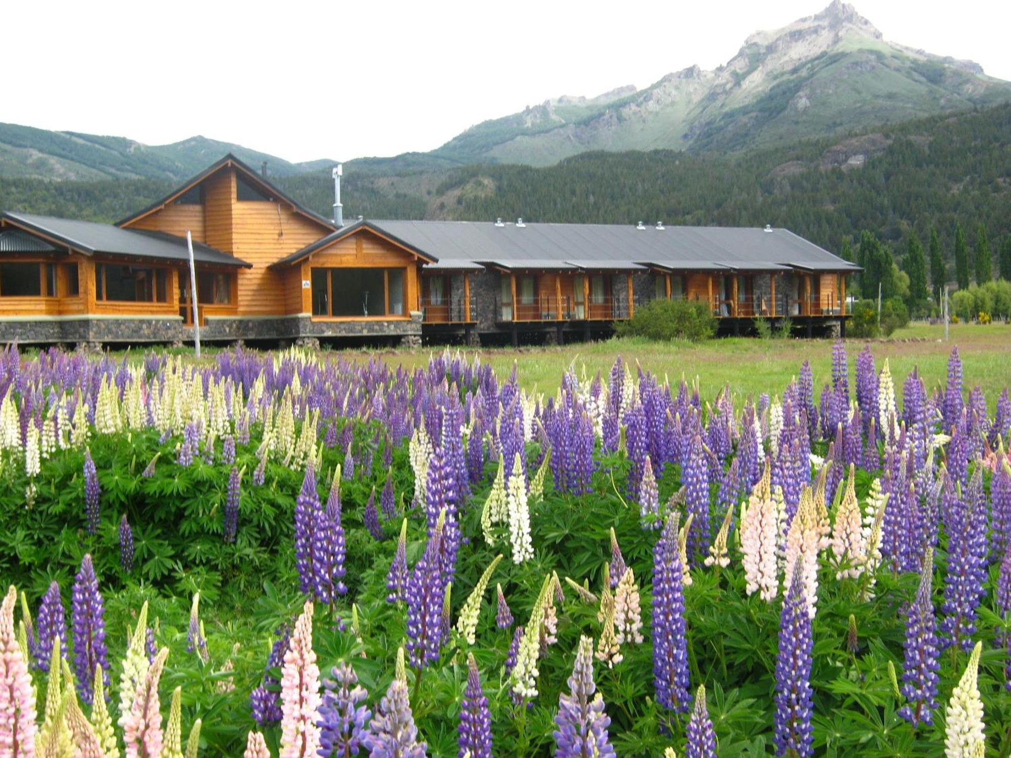 Hosteria Ruca Kitai Вилья-Лаго-Ривадавия Экстерьер фото